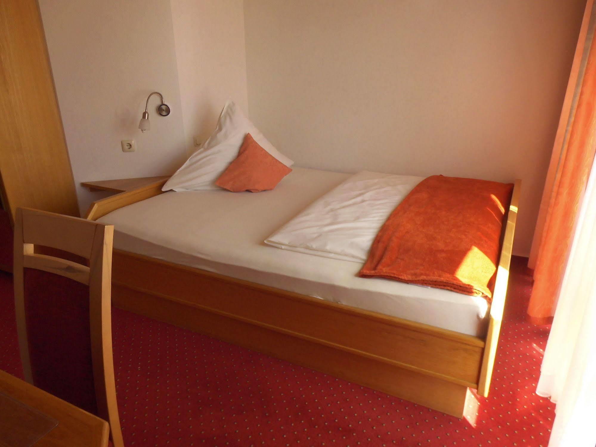 Fleringen Hotel Schoos מראה חיצוני תמונה